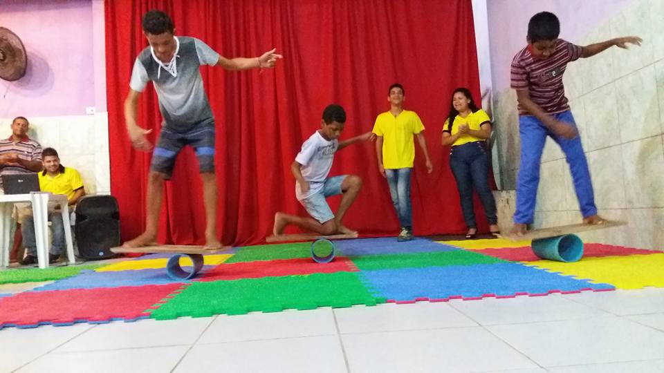 Nova Rosa da Penha 5 - Oficina de circo no Projeto Criart