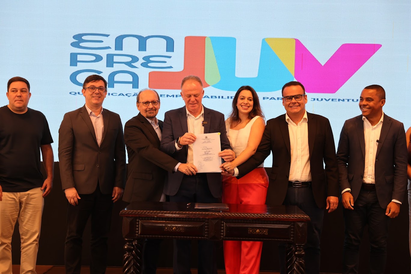 ASSINATURA OK|||Fotógrafo:Helio Filho 