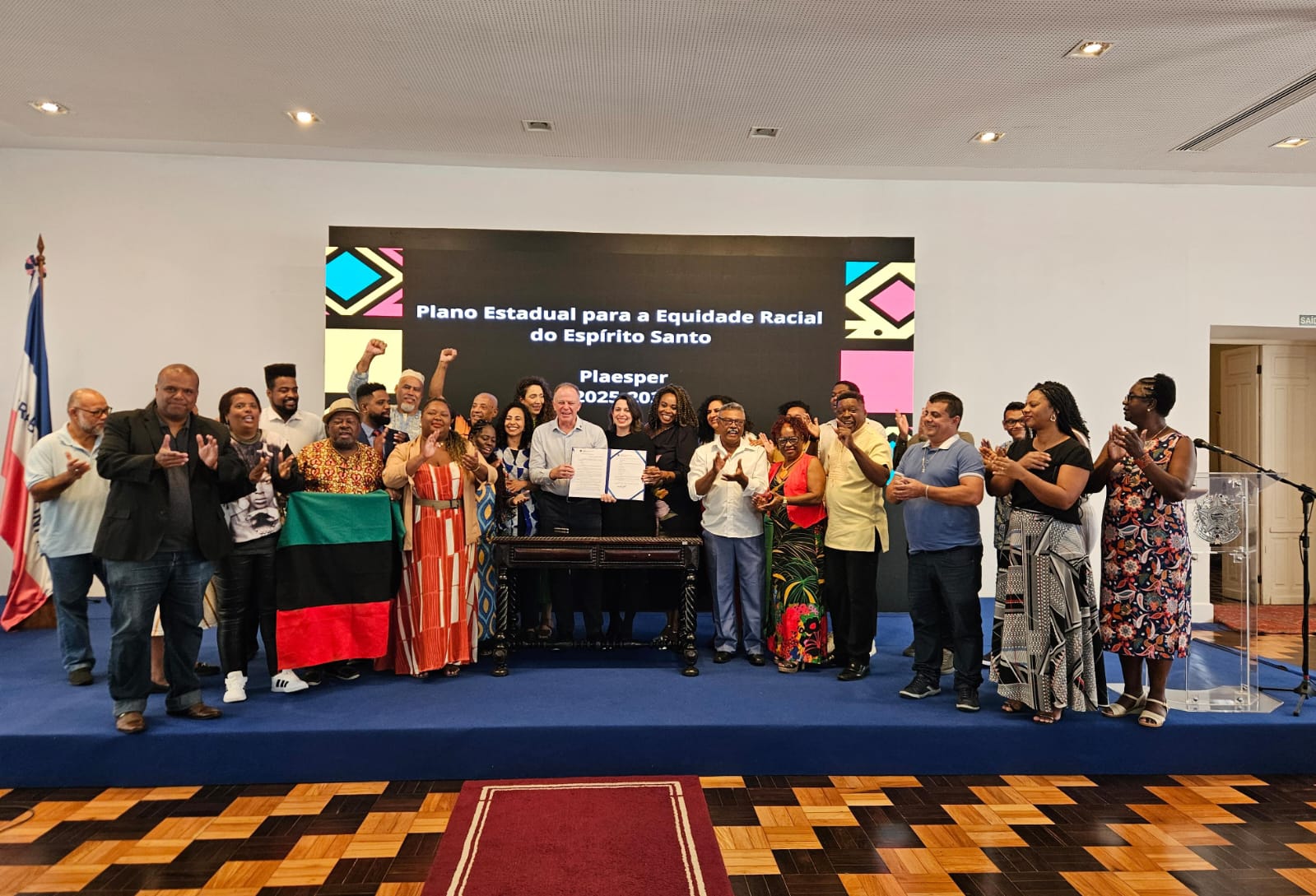 capa-12|||Fotógrafo:Helio Filho (Secom)