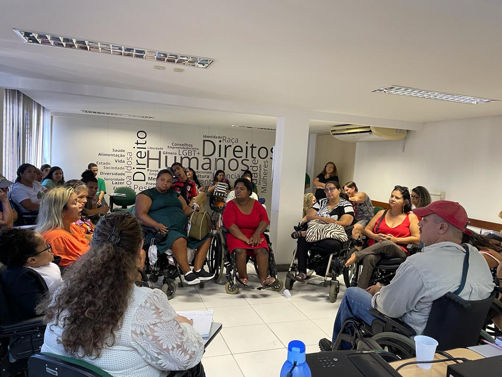 reunião cadeirantes